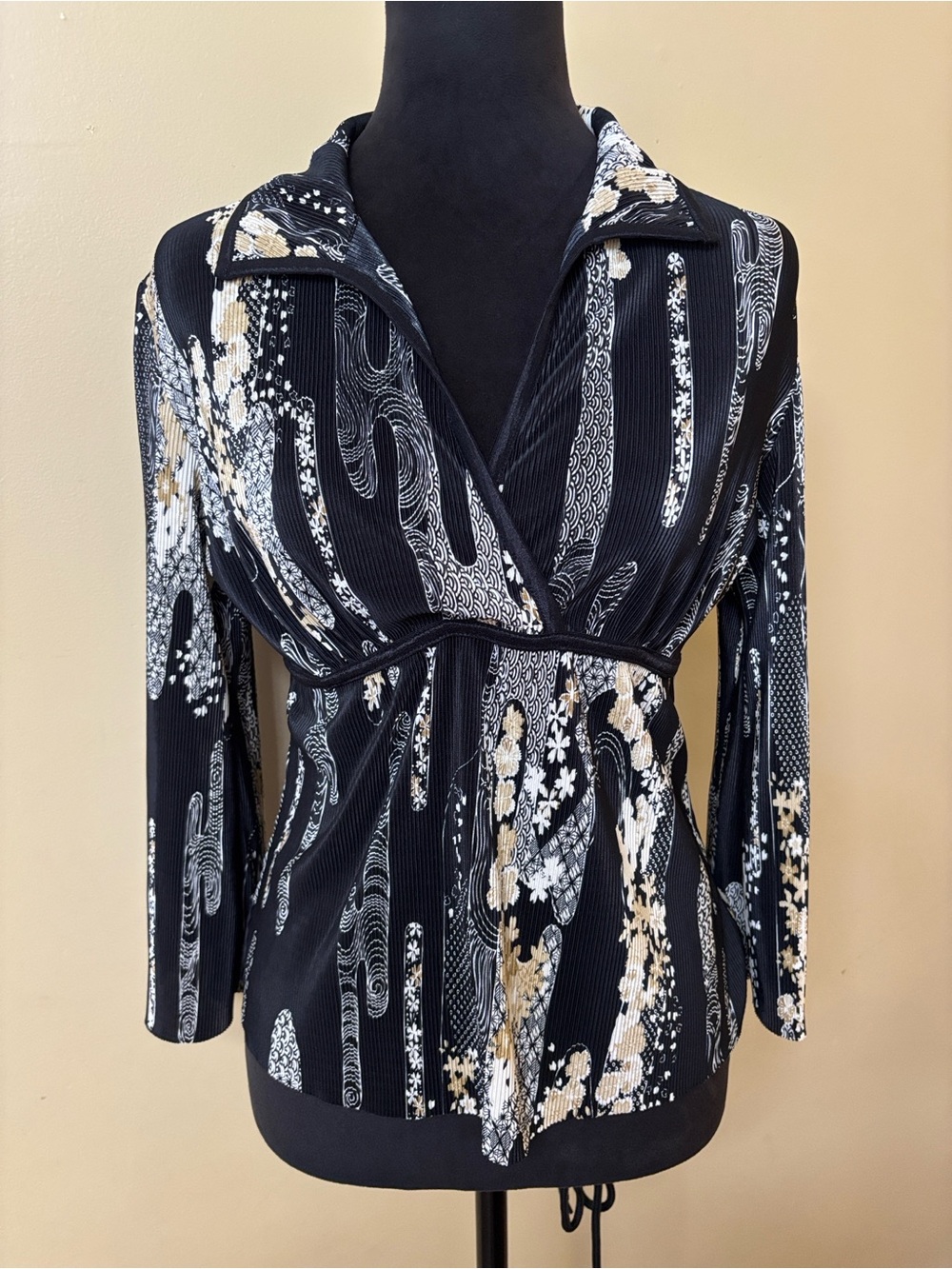 Y2k Sarah B Studio balck babydoll blouse